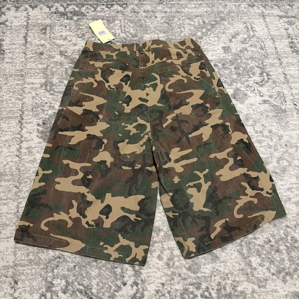Mnml ULTRA BAGGY CAMO TWILL SHORTS WOODLAND CAMO 31